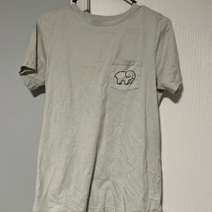 Ivory Ella t-shirt pale green size S